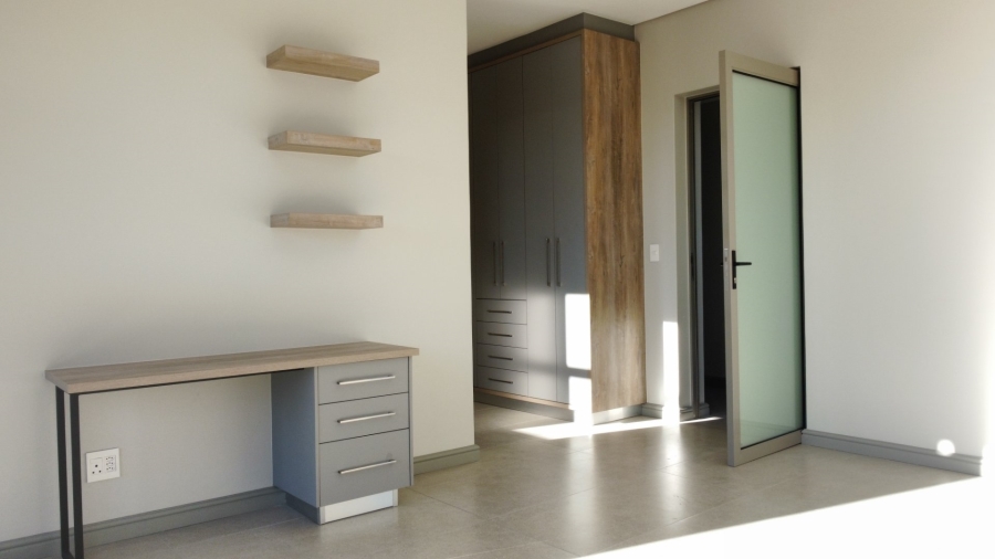 4 Bedroom Property for Sale in Oubaai Western Cape